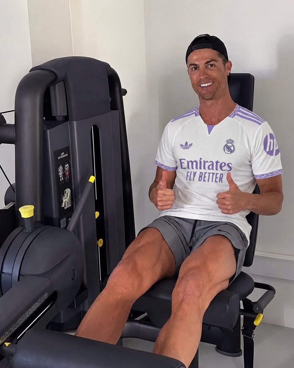 Real Madrid FANBOX (Authentic Version)
