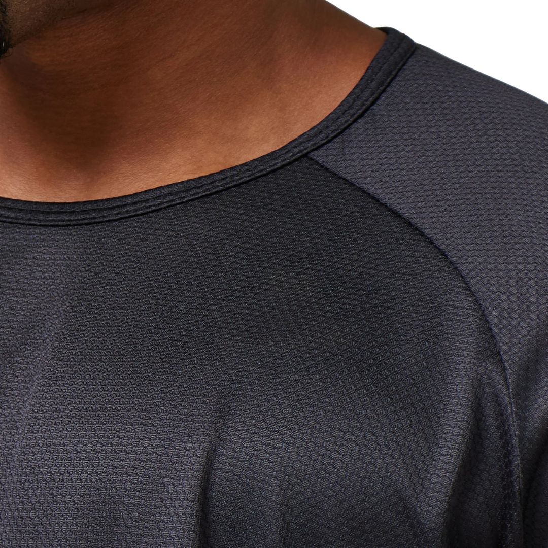Black Dry-fit t-shirt
